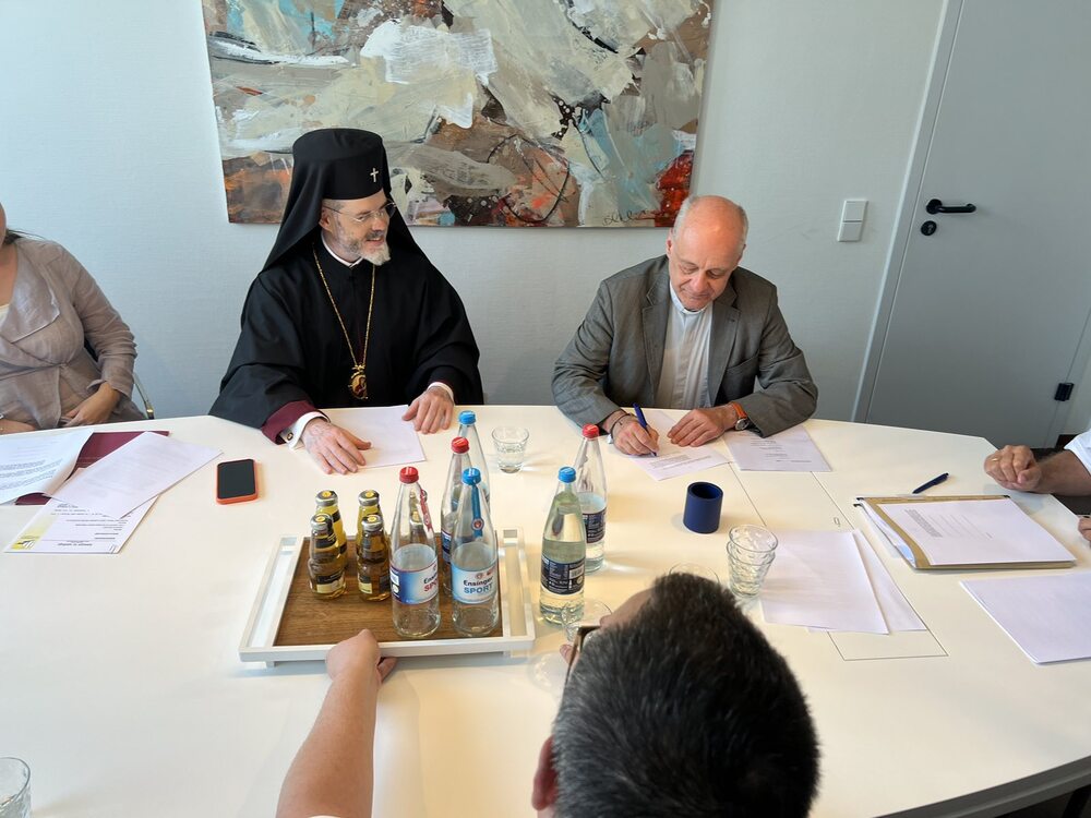 Германия - Щутгарт - храм „Св. Бонифаций” - покупко-продажба