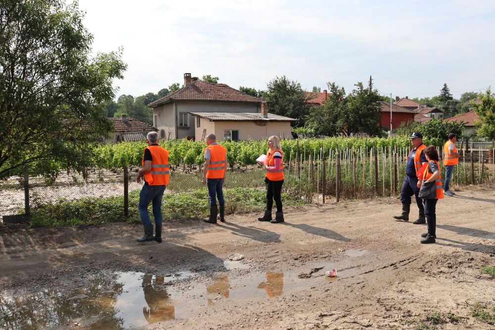 Община Видин: Комисия започна оглед на щетите в пострадалите домакинства в Дунавци