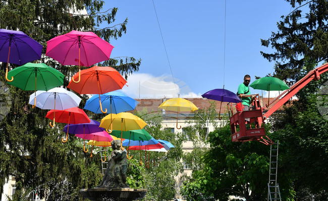 Разград - инсталация - чадъри 