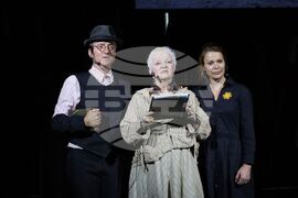 Бургас - конкурс - „Който спаси един човешки живот, спасява цяла вселена” - награждаване