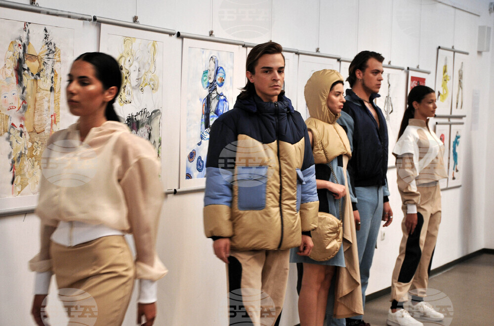 Бургас - НХА - ревю спектакъл