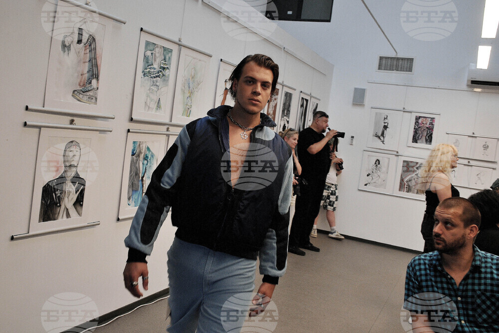 Бургас - НХА - ревю спектакъл