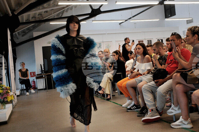 Бургас - НХА - ревю спектакъл