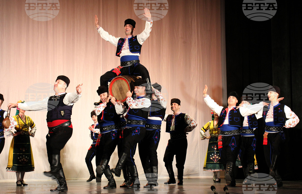  Разград - концерт на ансамбъл "Българе"