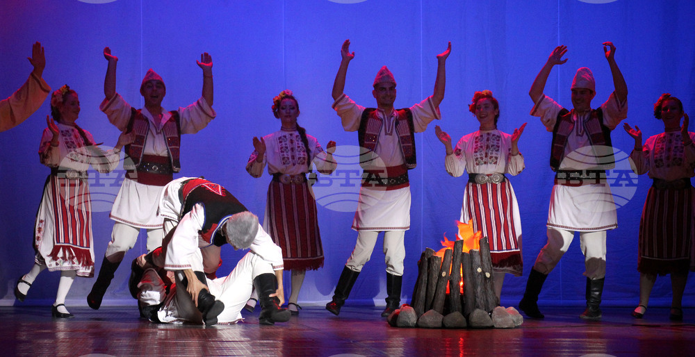  Разград - концерт на ансамбъл "Българе"