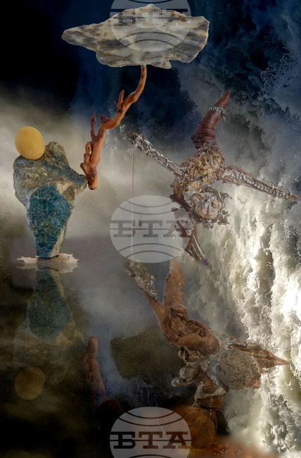 Искам да намеря вяра и да я предам чрез произведенията си, казва френският художник  Лоран Барбие