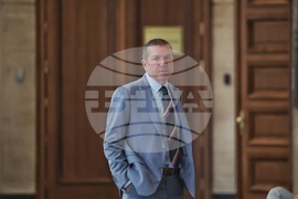 ВКС - дело - адв. Менко Менков