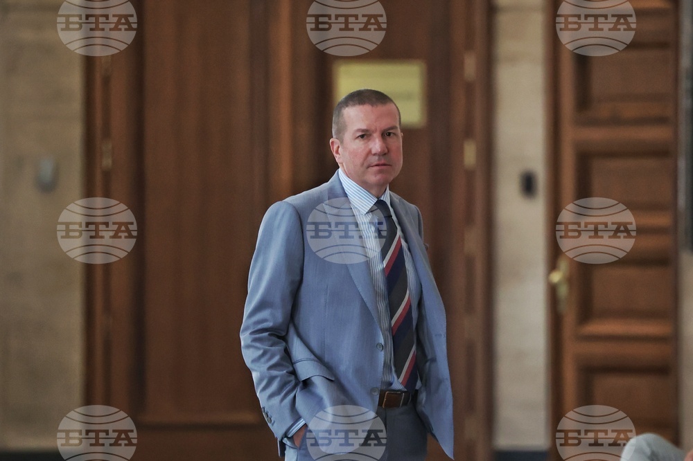 ВКС - дело - адв. Менко Менков