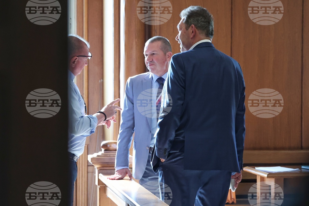 ВКС - дело - адв. Менко Менков