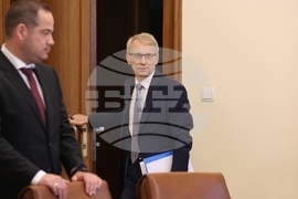 Правителство - заседание - Николай Денков