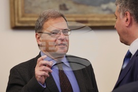 Правителство - заседание - Юлиян Попов