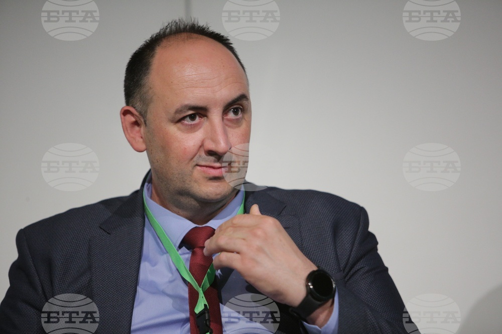 Форум - Зелен преход - Кръгова икономика, декарбонизация, въглеродно отчитане и неутралност