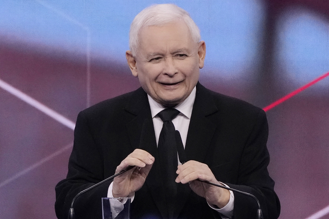 Поляците вероятно ще гласуват на референдум за приватизацията заедно с парламентарните избори през октомври