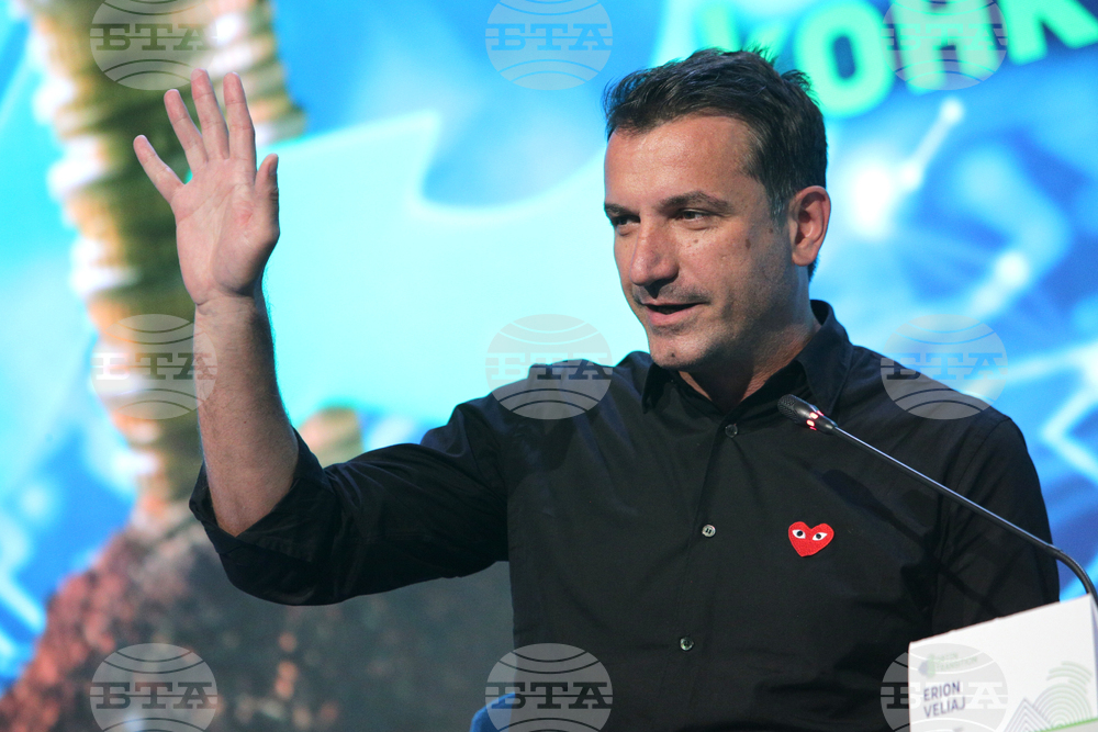 Съд в Албания реши съдебният процес срещу кмета на Тирана, арестуван за корупция преди година, да започне по същество