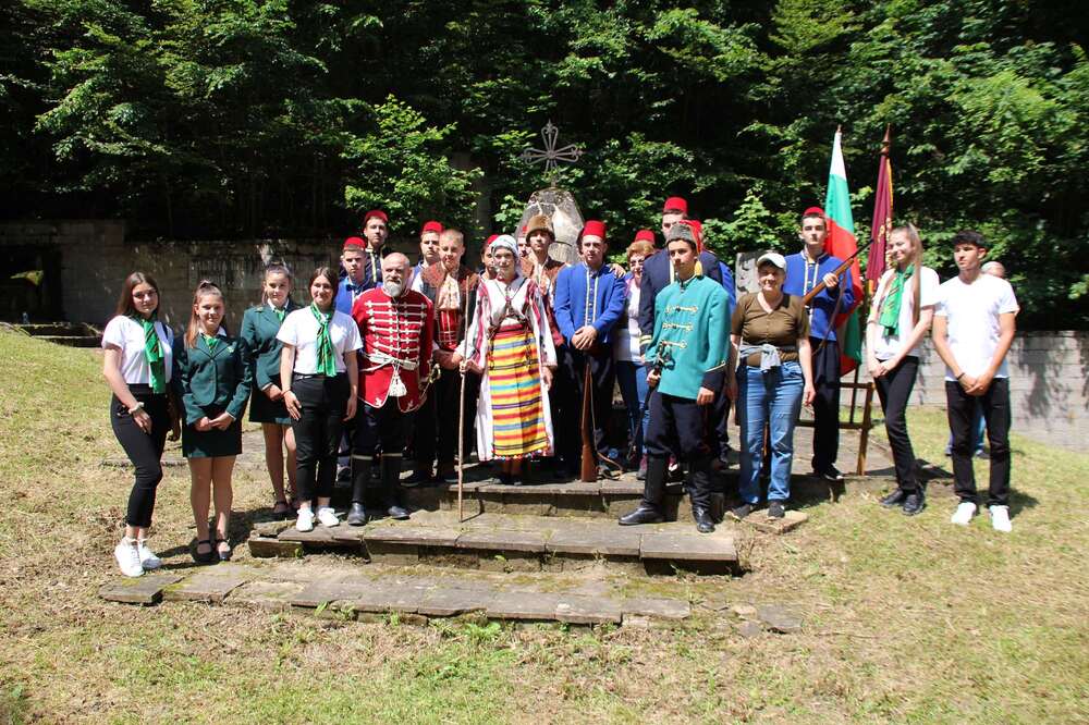 Община Тетевен: Отбелязахме 147 години от гибелта на Сава Младенов