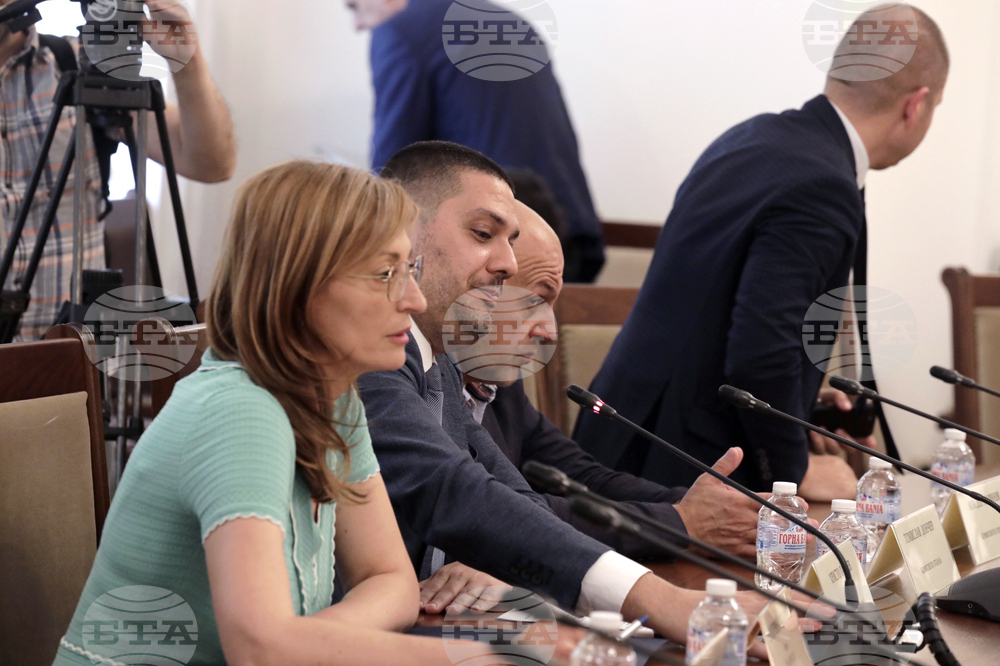 Парламент - Комисия по отбрана - Тодор Тагарев