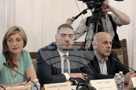 Парламент - Комисия по отбрана - Тодор Тагарев