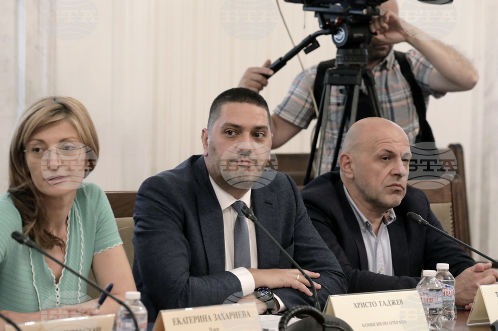 Парламент - Комисия по отбрана - Тодор Тагарев