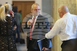 Парламент -  Комисия по отбрана - закрито заседание - Венцислав Димитров