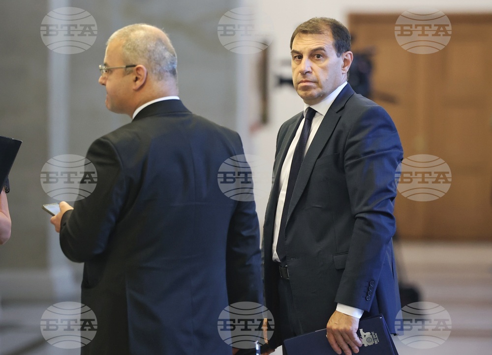 Парламент - Комисия по отбрана - закрито заседание - Иван Стоенчев