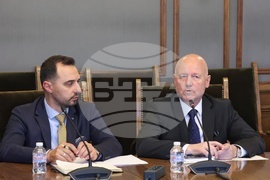 Парламент - Комисия по отбрана - закрито заседание