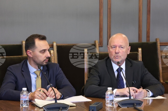 Парламент -  Комисия по отбрана - закрито заседание