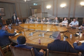 Парламент - Комисия по отбрана - закрито заседание