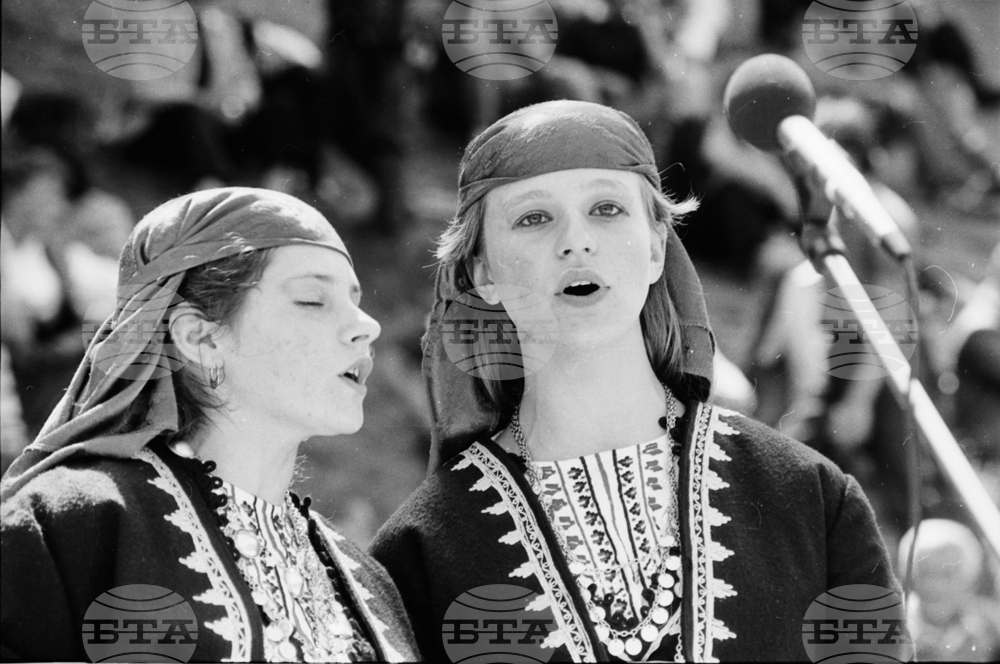 Фотографска изложба представя Роженския събор от 1981 г. до днес