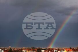 Село Казичене - дъга - самолет