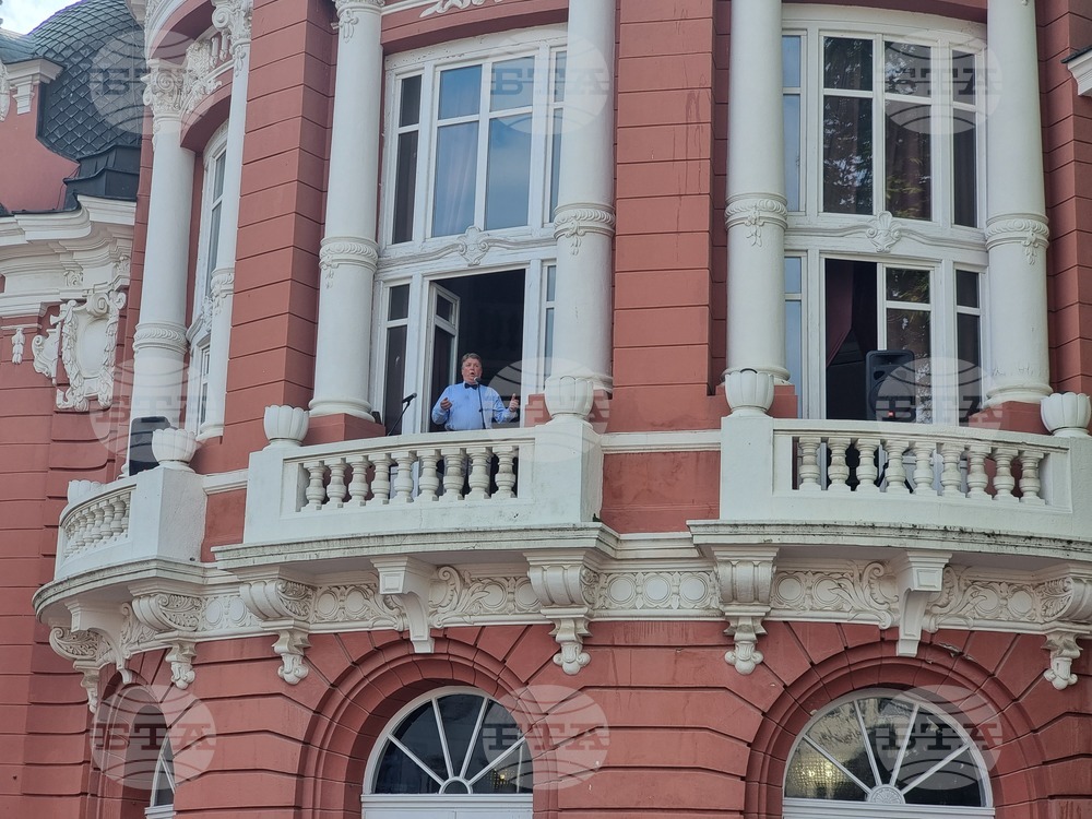 Ученици, студенти и професионалисти се включват в Празника на музиката във Варна