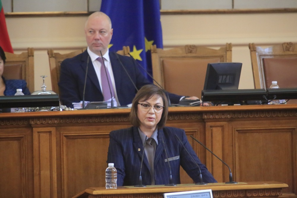 Корнелия Нинова: Има две правителства. Истинското е на ГЕРБ, "Възраждане" и ДПС