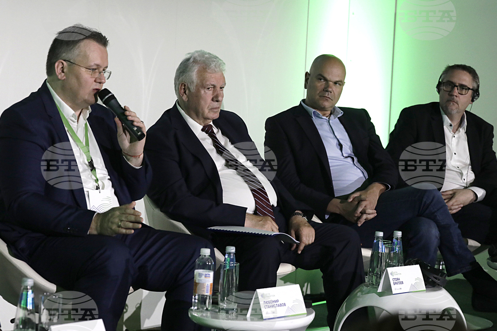 Форум - Зелен преход - Електрификация на транспорта – колко бързо, колко далеч?