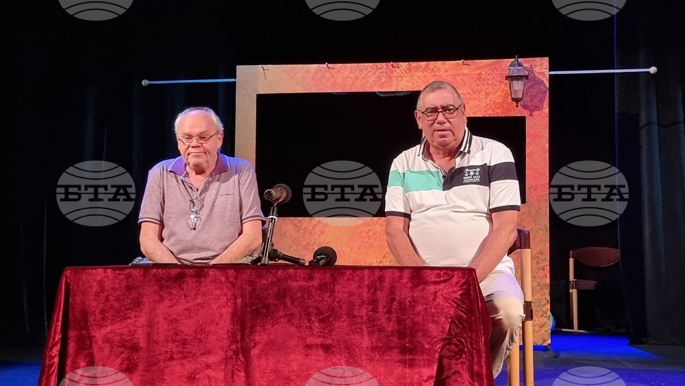 Новият спектакъл на Държавен куклен театър "Дора Габе" Добрич е "Вълшебното магазинче" по Доналд Бисет