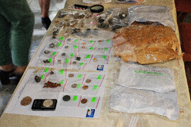 Бургас - Археологически музей - предаване на старинни монети