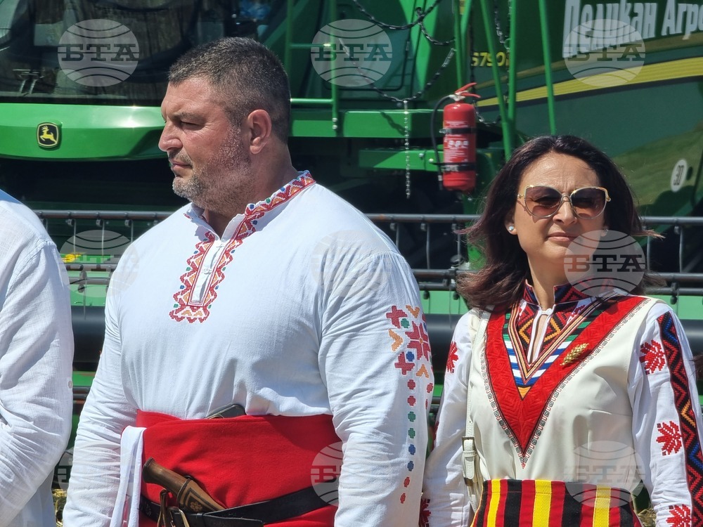 Село Търнава - откриване на жътвата