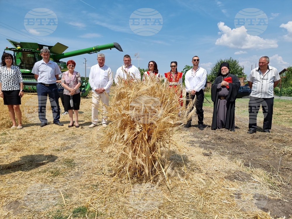 Село Търнава - откриване на жътвата