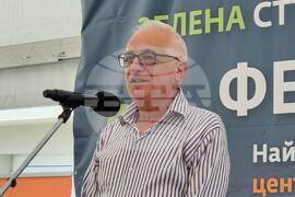 Село Крайници - соларна централа - Александър Пандурски