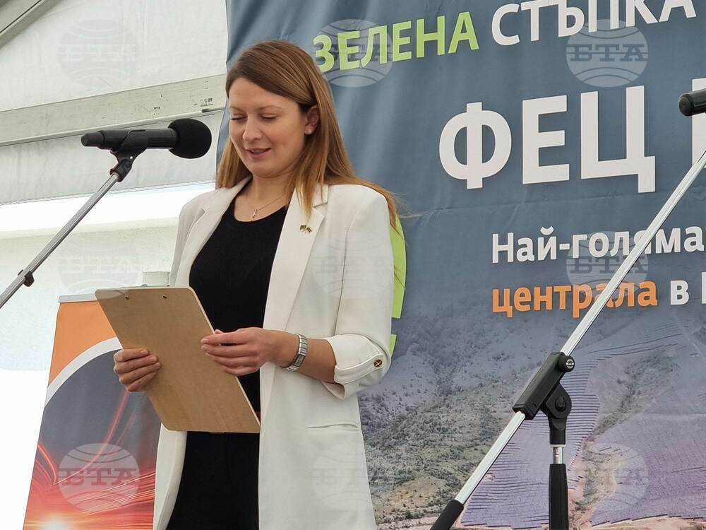 Село Крайници - соларна централа - Цветелина Пенкова