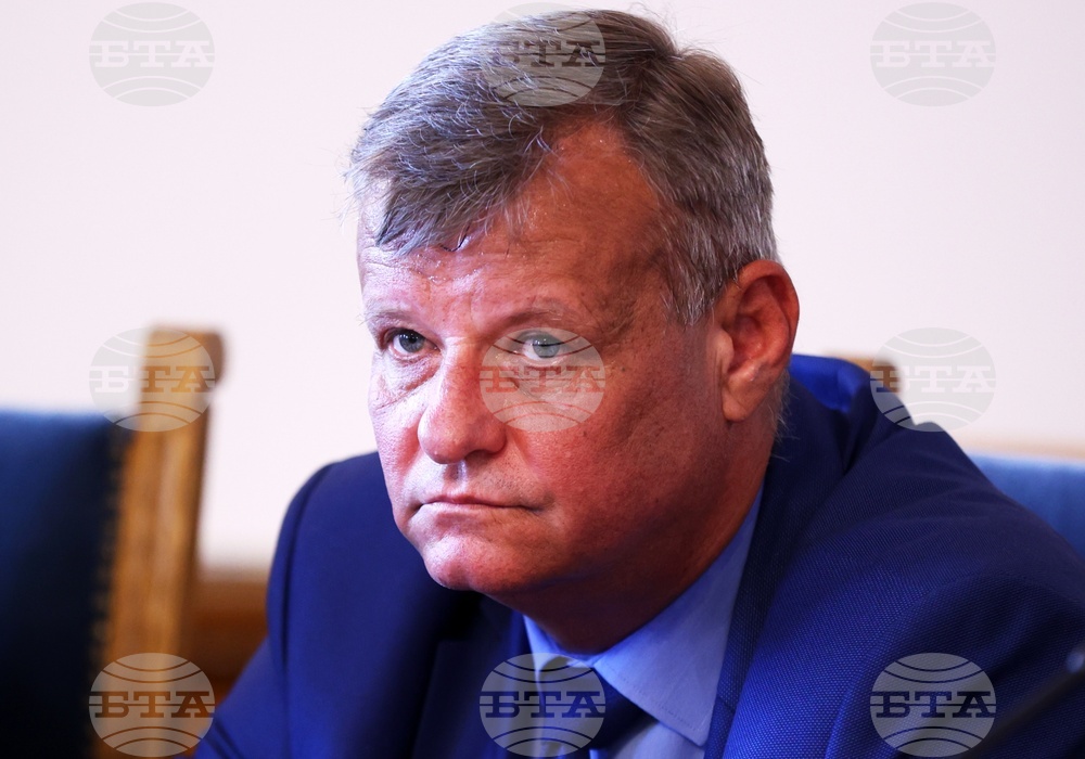 Парламент - Комисия по транспорт и съобщения - Бисер Минчев