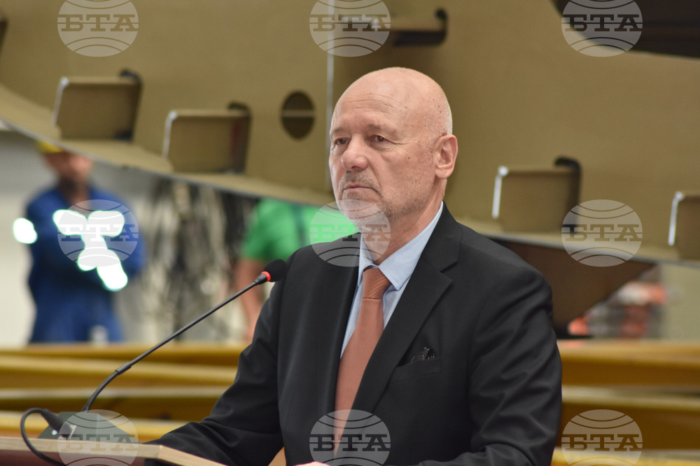 Варна - кораб -кил - залагане