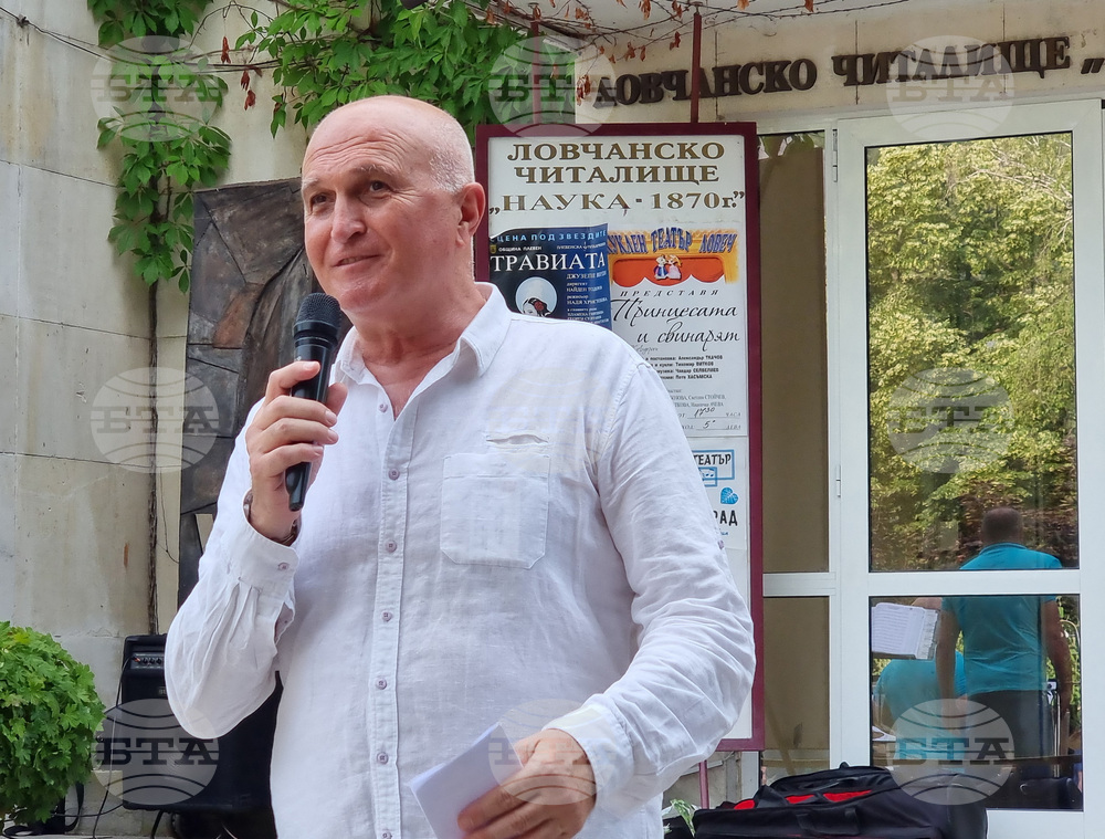 Ловеч - пленер -  художници с физически увреждания - живопис