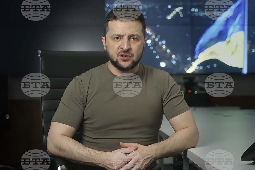 Над 3 хиляди души са били евакуирани от Мариупол, каза Зеленски, но предупреди, че ситуацията в Източна Украйна остава изключително трудна