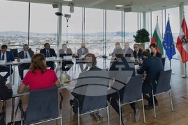 Австрия - Румен Радев - посещение - кръгла маса