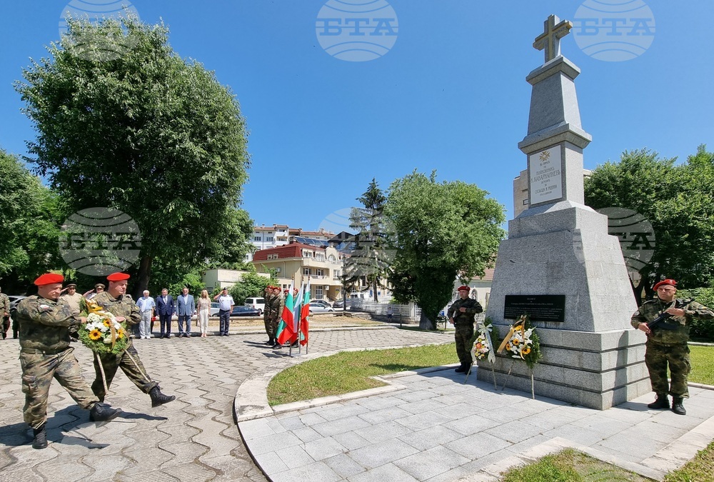 Шумен отбеляза 110 години от гибелта на българския военачалник и герой от войните за национално обединение Константин Каварналиев