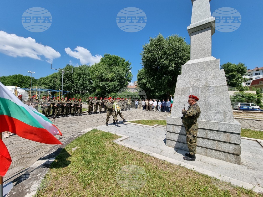 Шумен - полк. Константин Каварналиев - годишнина - отбелязване
