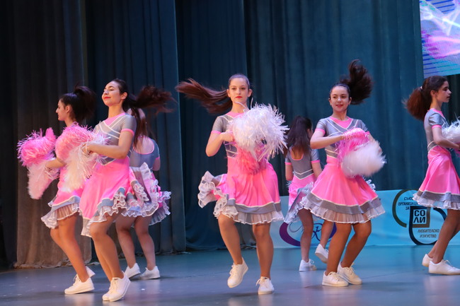 Община Хасково: Международният танцов фестивал „Вълшебен свят“ бе открит днес в Хасково