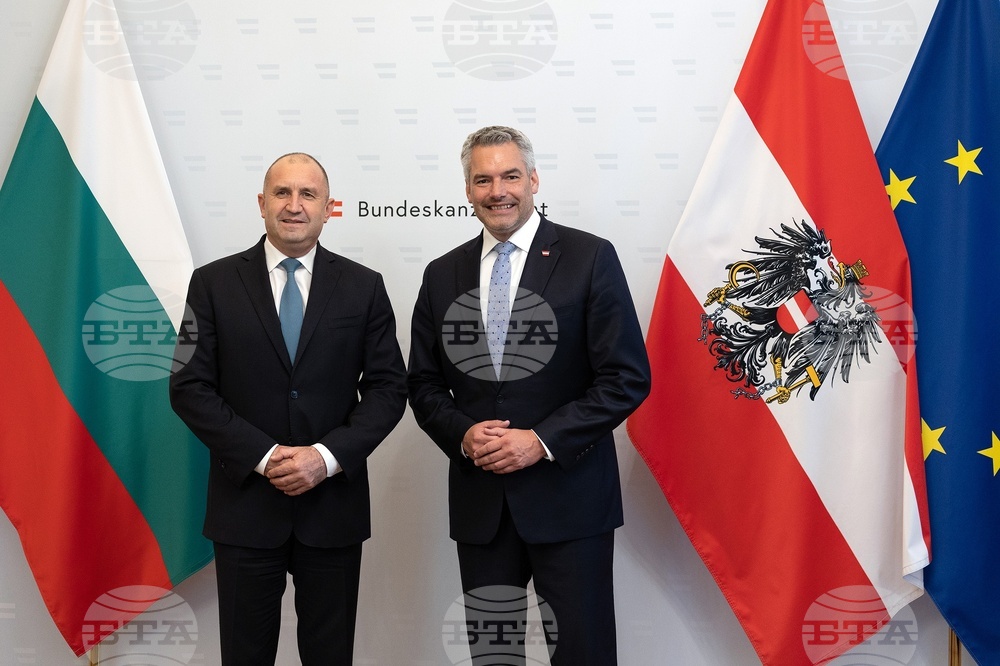 Австрия - Румен Радев - Карл Нехамер