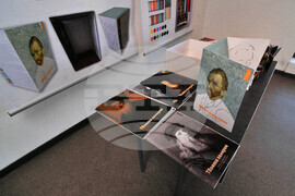 Бургас - НХА - студенти - дипломи