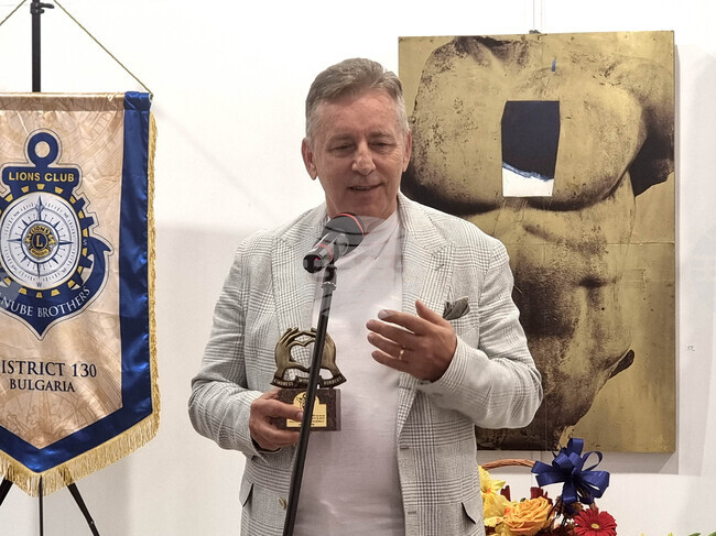 Плевен - награда "Добро без граници" - акад. Григор Горчев