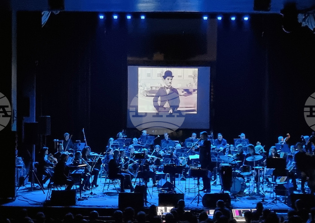 "Световното кино в музика" - спектакъл